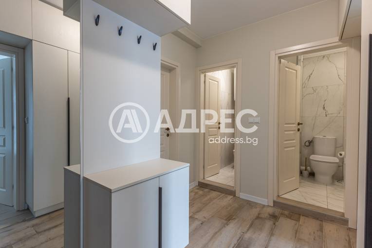 Тристаен апартамент, Варна, к.к. Св.Св. Константин и Елена, 686440, Снимка 19