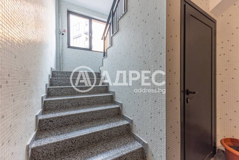 Тристаен апартамент, Варна, к.к. Св.Св. Константин и Елена, 686440, Снимка 21