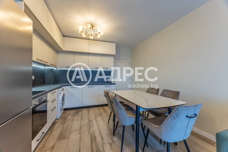 Тристаен апартамент, Варна, к.к. Св.Св. Константин и Елена, 686440, Снимка 3