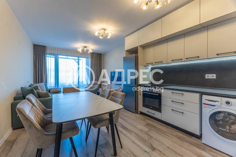 Тристаен апартамент, Варна, к.к. Св.Св. Константин и Елена, 686440, Снимка 5