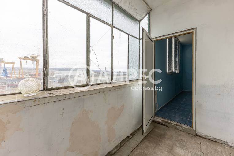 Тристаен апартамент, Варна, Център, 684441, Снимка 16