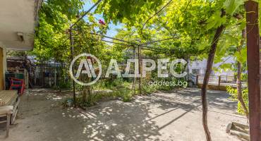 Многостаен апартамент, Аксаково, Център, 696441, Снимка 22