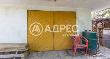 Многостаен апартамент, Аксаково, Център, 696441, Снимка 23