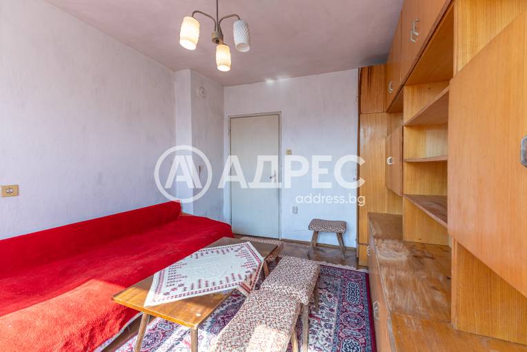 Многостаен апартамент, Аксаково, Център, 696441, Снимка 12