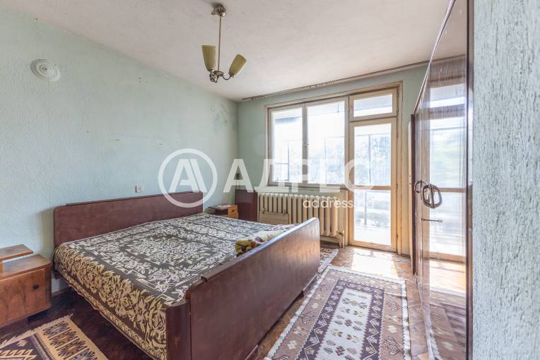 Многостаен апартамент, Аксаково, Център, 696441, Снимка 15
