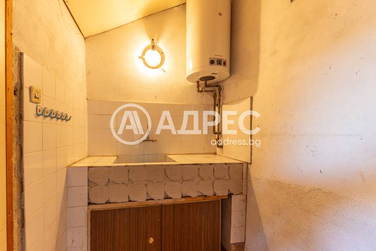 Многостаен апартамент, Аксаково, Център, 696441, Снимка 19