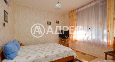 Двустаен апартамент, Бургас, Братя Миладинови, 700441, Снимка 2