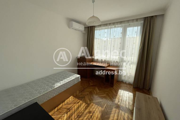 Многостаен апартамент, Варна, Общината, 595442, Снимка 9