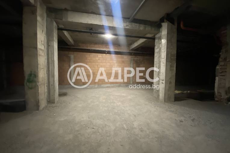 Паркомясто/Гаражна клетка, Хасково, Център, 686442, Снимка 2