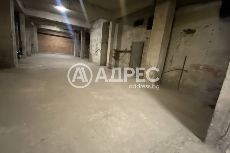 Паркомясто/Гаражна клетка, Хасково, Център, 686442, Снимка 5