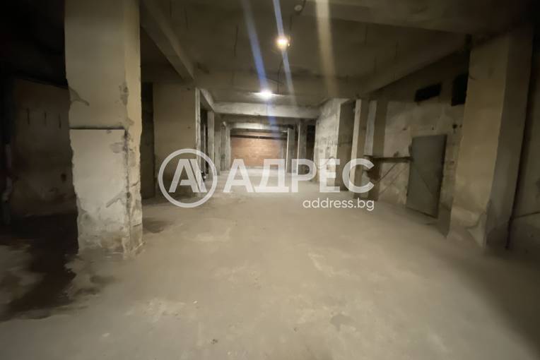 Паркомясто/Гаражна клетка, Хасково, Център, 686442, Снимка 6