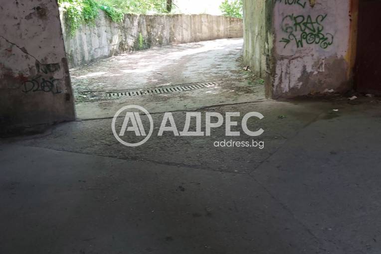 Гараж, Плевен, Идеален център, 695442, Снимка 2