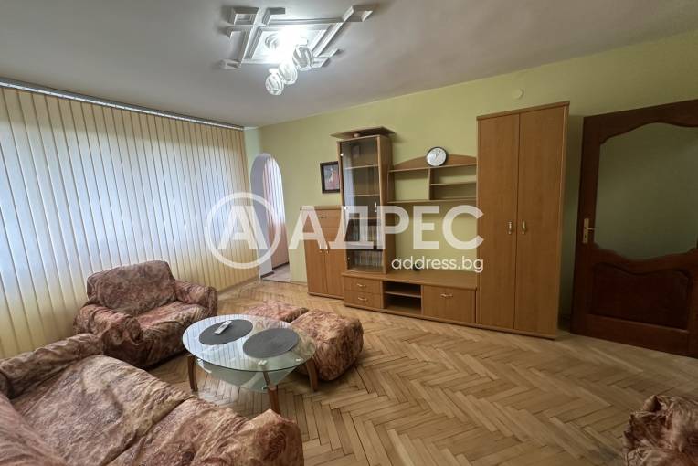 Тристаен апартамент, Плевен, ВМИ, 655445, Снимка 1