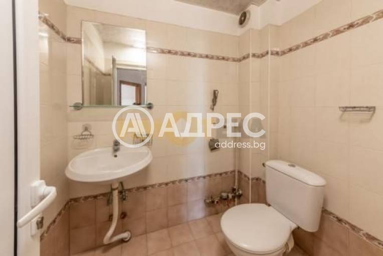 Многостаен апартамент, Варна, Колхозен пазар, 656445, Снимка 17