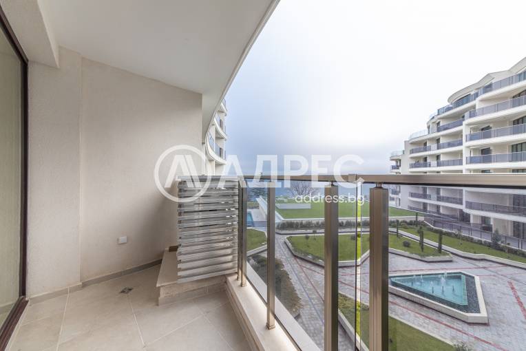 Двустаен апартамент, Варна, м-ст Ален Мак, 679445, Снимка 5