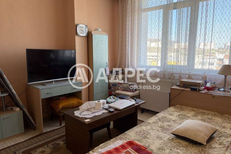 Двустаен апартамент, Шумен, Болницата, 687446, Снимка 2