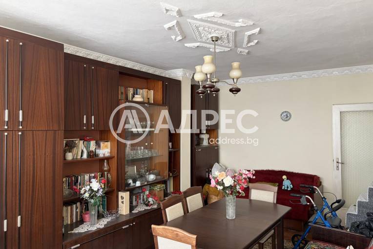 Двустаен апартамент, Шумен, Болницата, 687446, Снимка 6