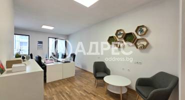Двустаен апартамент, София, Борово, 700446, Снимка 1