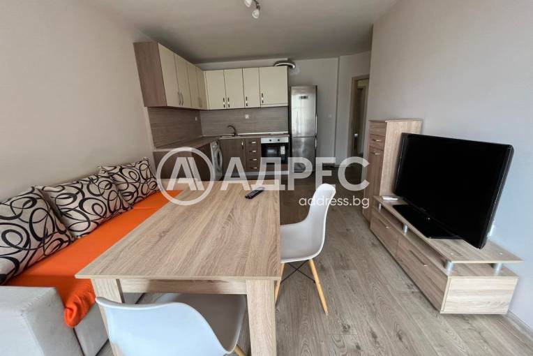 Тристаен апартамент, Сливен, Център, 578447, Снимка 5