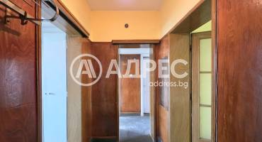 Тристаен апартамент, София, Яворов, 666447, Снимка 1