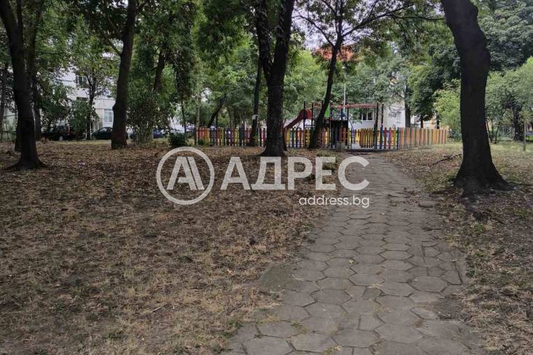 Тристаен апартамент, София, Яворов, 666447, Снимка 7