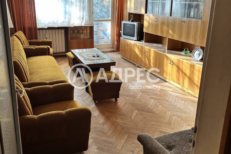 Тристаен апартамент, София, Люлин 6, 662448, Снимка 1