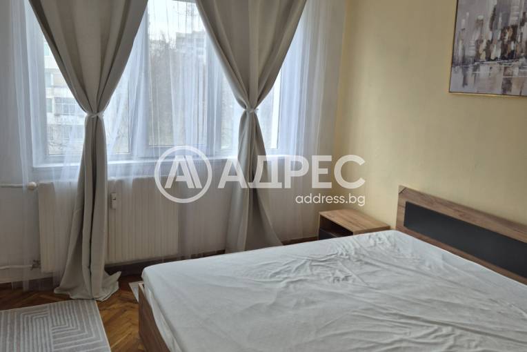 Двустаен апартамент, София, Слатина, 689448, Снимка 1