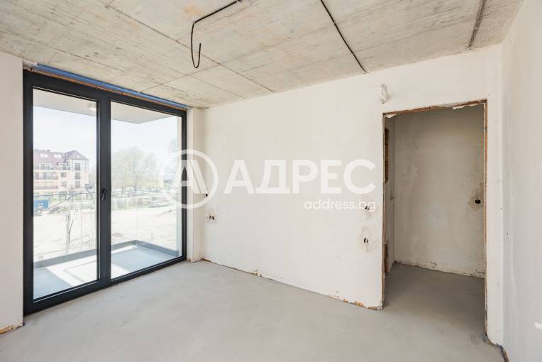 Тристаен апартамент, Варна, м-ст Свети Никола, 693448, Снимка 3