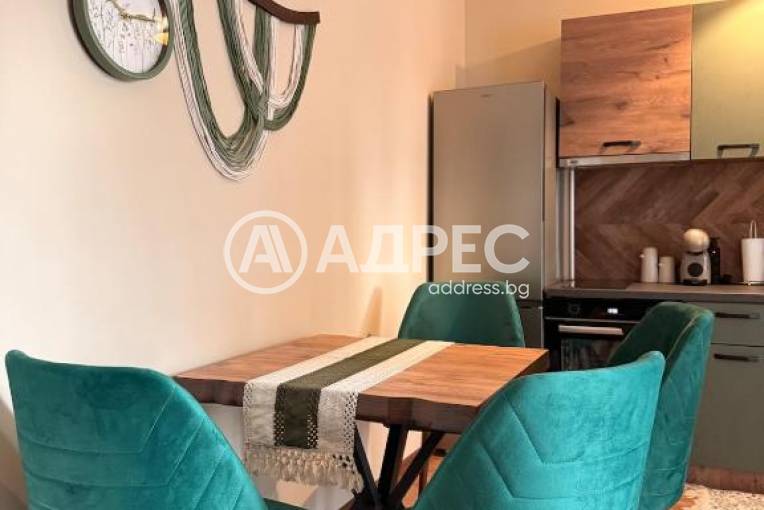 Тристаен апартамент, Велико Търново, Център, 703448, Снимка 11