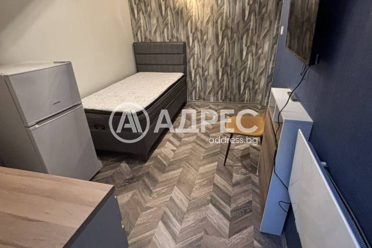 Тристаен апартамент, Велико Търново, Център, 703448, Снимка 16