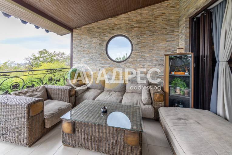 Къща/Вила, Варна, Възраждане 4, 669449, Снимка 2