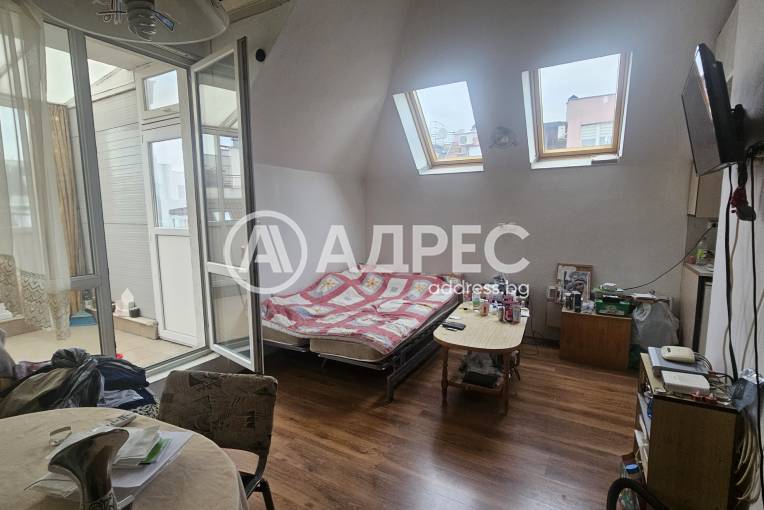 Двустаен апартамент, Варна, Базар "Левски", 682451, Снимка 2