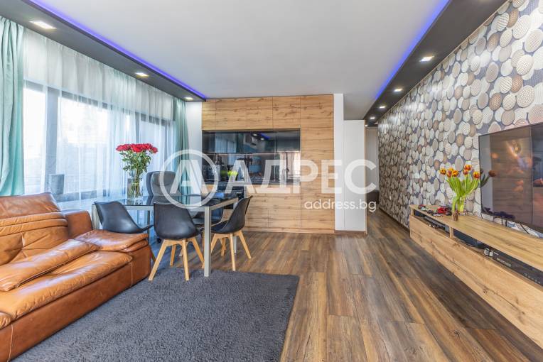 Тристаен апартамент, Варна, м-ст Пчелина, 687451, Снимка 2