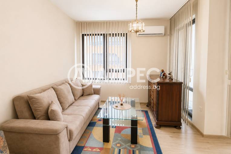 Двустаен апартамент, Варна, Левски, 695451, Снимка 1