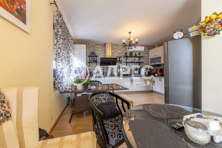 Къща/Вила, Варна, м-ст Траката, 669452, Снимка 17