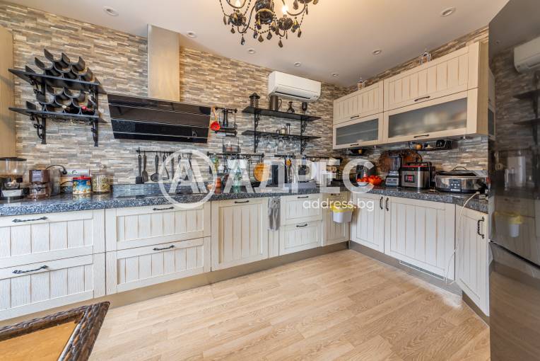 Къща/Вила, Варна, м-ст Траката, 669452, Снимка 39