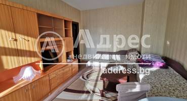 Двустаен апартамент, Варна, Чаталджа, 569453, Снимка 1