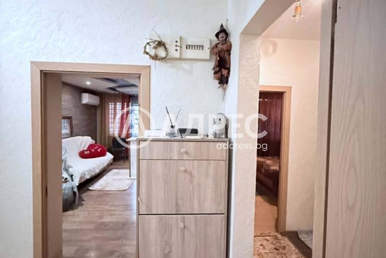 Тристаен апартамент, Добрич, Христо Ботев, 694454, Снимка 9