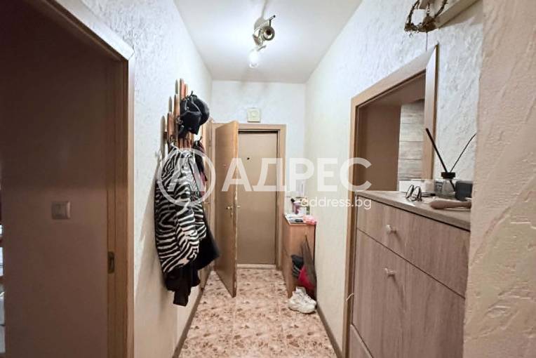 Тристаен апартамент, Добрич, Христо Ботев, 694454, Снимка 11