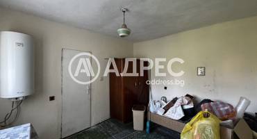 Къща/Вила, Две могили, 697454, Снимка 10