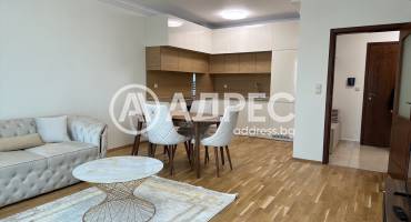 Двустаен апартамент, Варна, к.к. Св.Св. Константин и Елена, 677455, Снимка 1