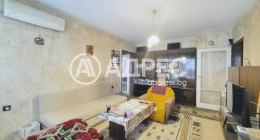 Тристаен апартамент, Русе, Здравец, 689455, Снимка 2