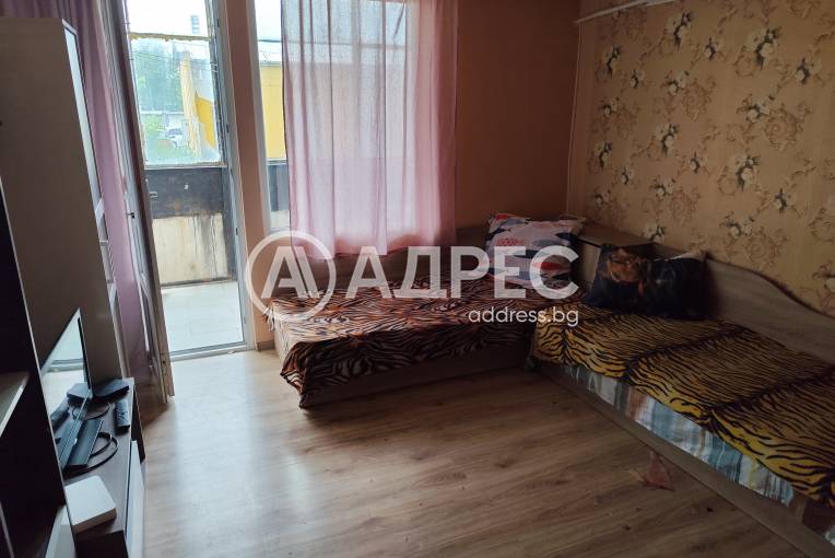 Двустаен апартамент, Велико Търново, Бузлуджа, 620456, Снимка 2
