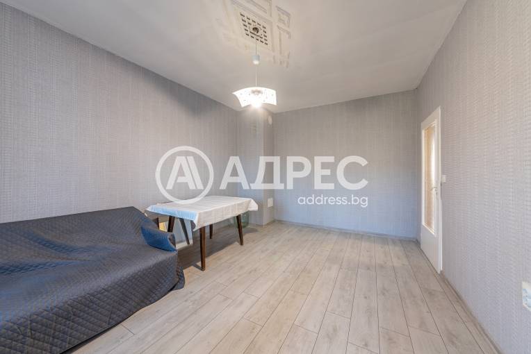 Многостаен апартамент, Варна, Владислав Варненчик, 676456, Снимка 12