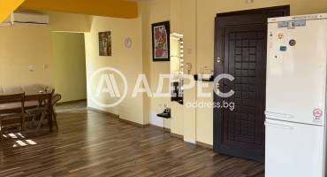 Тристаен апартамент, Добрич, Център, 236457, Снимка 1