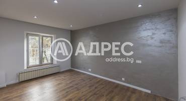 Тристаен апартамент, София, Хиподрума, 676457