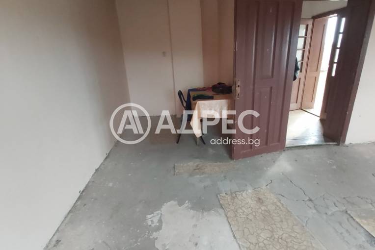 Къща/Вила, Вълчитрън, 679457, Снимка 3