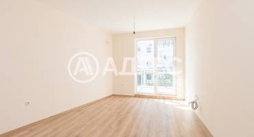 Тристаен апартамент, Варна, Цветен квартал, 531458