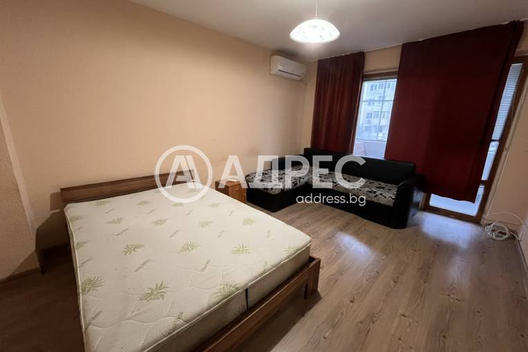 Гарсониера, Варна, Кайсиева градина, 679458, Снимка 1