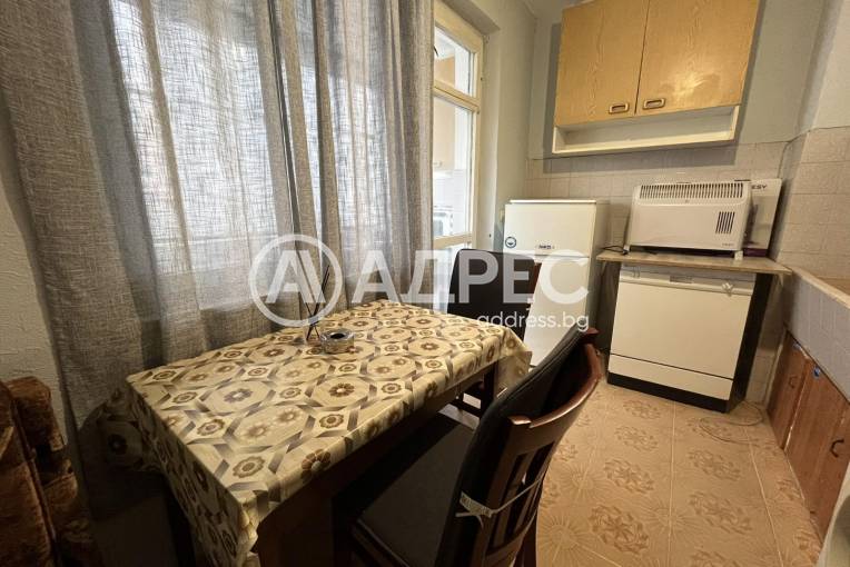 Гарсониера, Варна, Кайсиева градина, 679458, Снимка 3